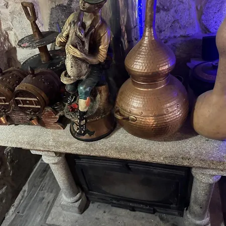 Casita De Campo, Con Encanto Y Anexo Rustico